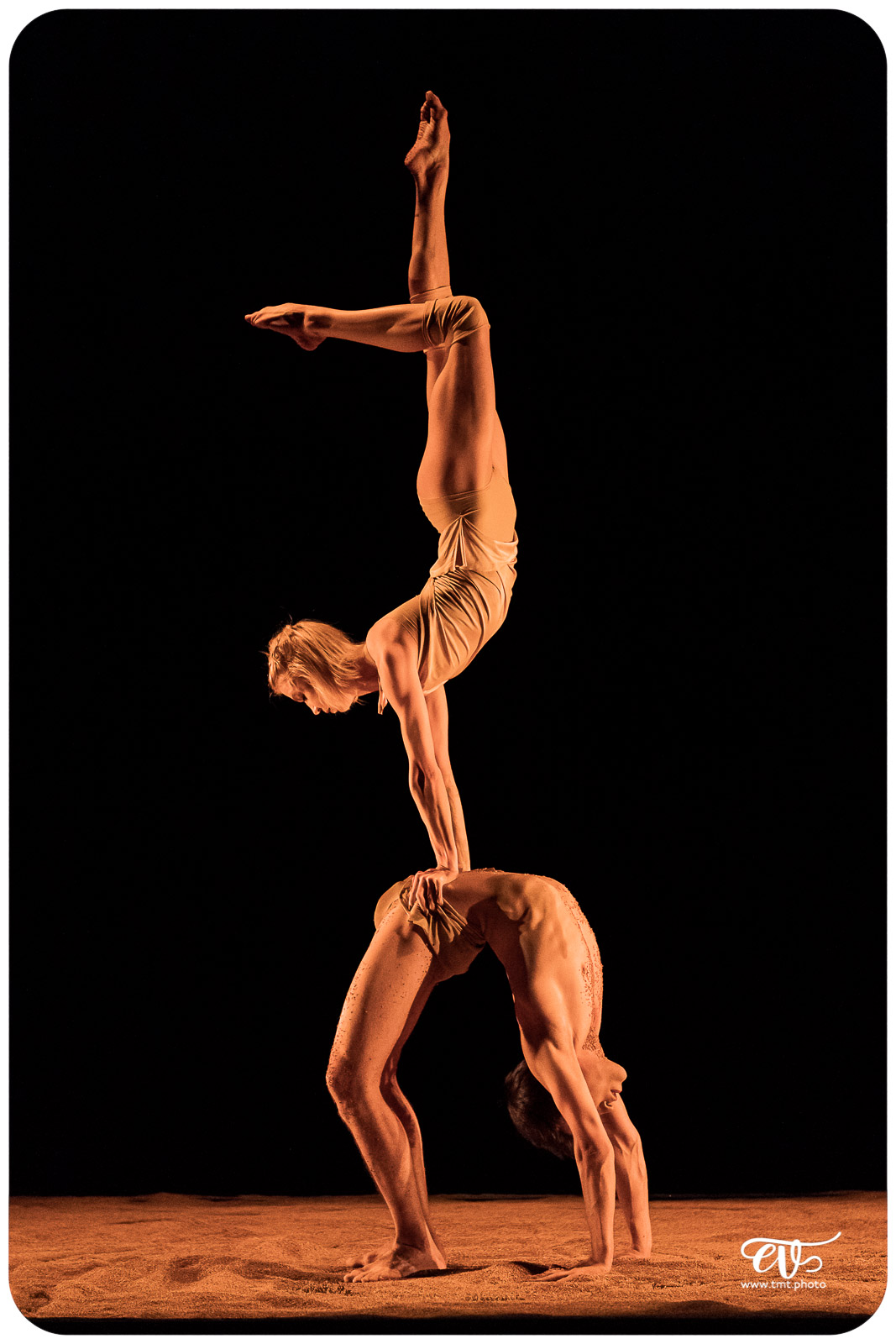 MY LAND (RECIRQUEL COMPANY)